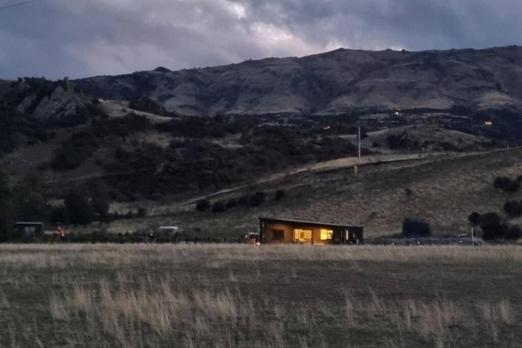 Villa Relax In Rural Wanaka Queensberry Exterior foto